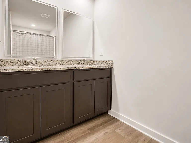 1129 Bluecoat Cir — Photo 11