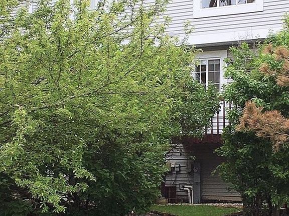 2nd image of 869 W Saint Johns Pl #1