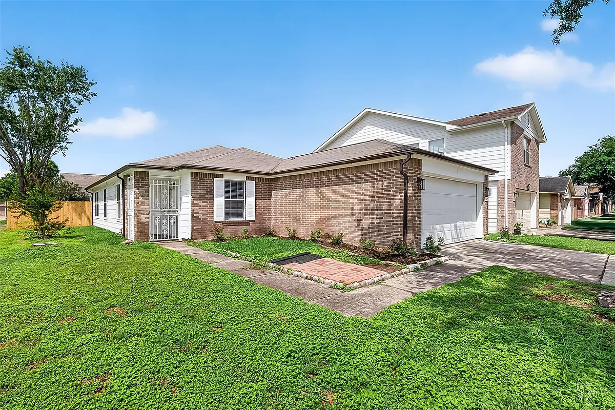 Building Photo - 13426 Sanderford Ln