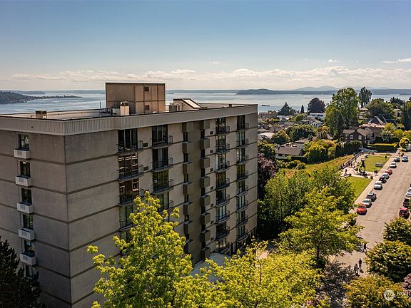 2nd image of 111 W Highland Drive #2E