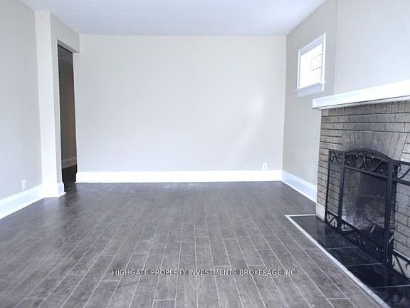 5th image of 155 Highbourne Rd #1