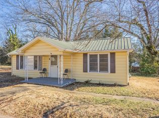 87 Saxon Pl, Toccoa, GA 30577