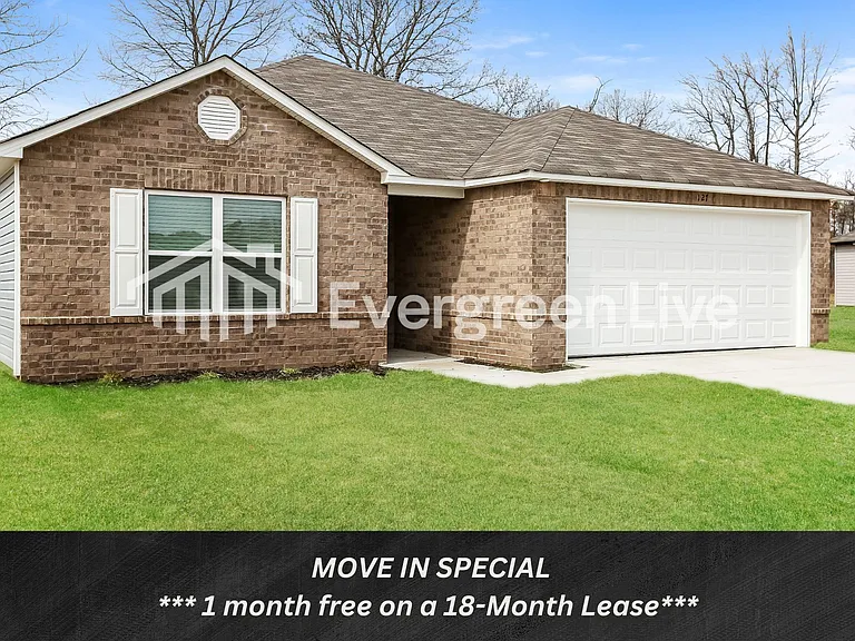 127 Jasmine Ct — Photo 1