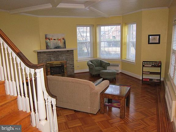 3rd image of 437 Wadsworth Ave