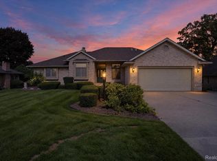 3542 Four Lakes Ave, Linden, MI 48451