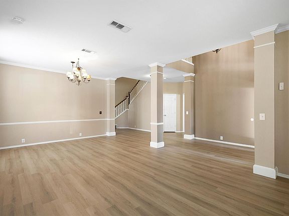 3rd image of 11650 Cape Royal Ln