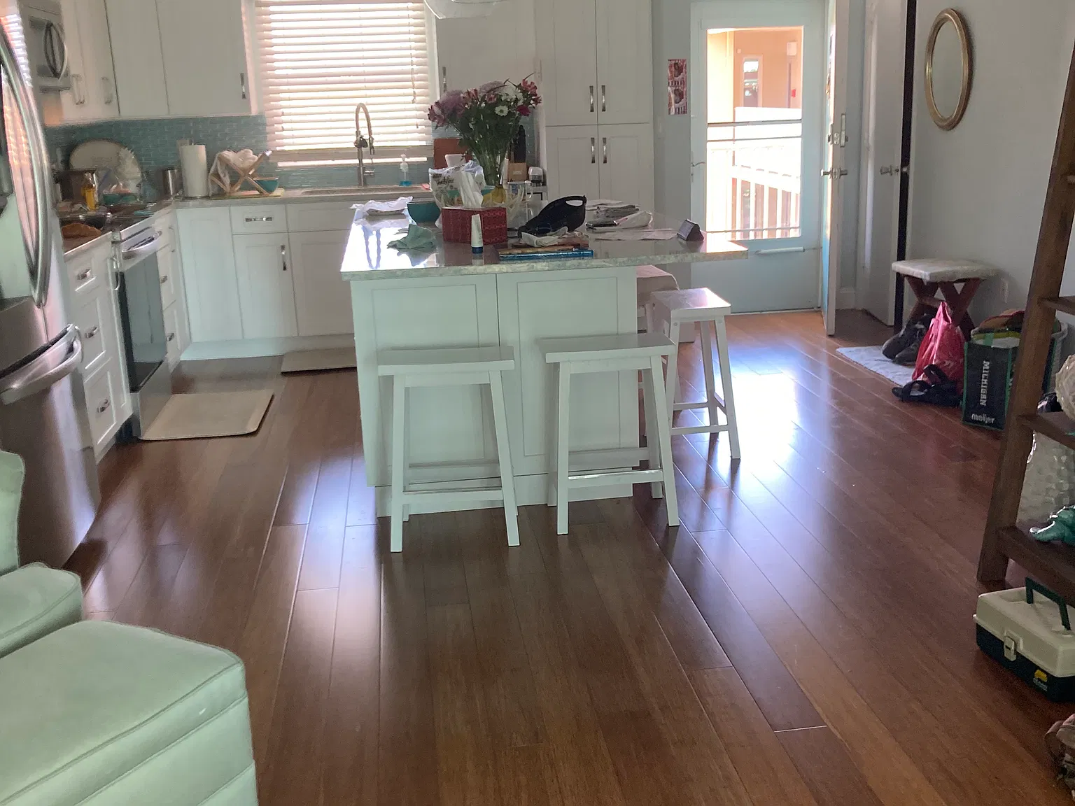 2 bed, 975 sqft, $6,500 — Photo 3
