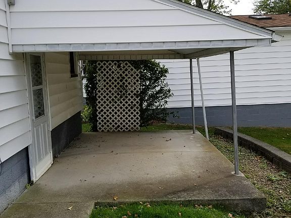 4th image of 428 N Saint Clair St