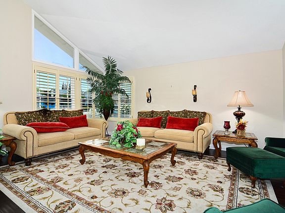 2nd image of 7712 Justin Ct