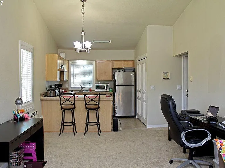 1922 NW 143rd Ave #46 — Photo 4