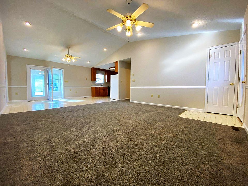 959 Augusta Farms Rd Stuarts Draft, VA, 24477 Apartments for Rent Zillow