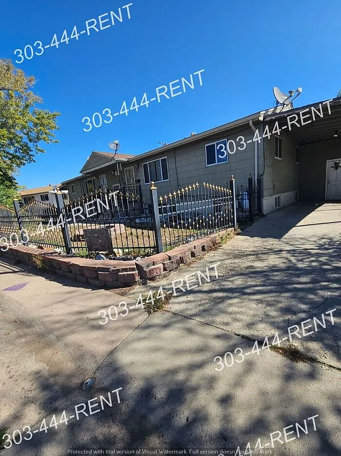 2 bed, 1.0 bath, 800 sqft, $1,200 — Photo 2