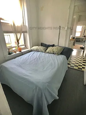 Rented by City Heights Realty | media 31