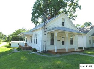 227 Willard Ave, Lincoln, IL 62656