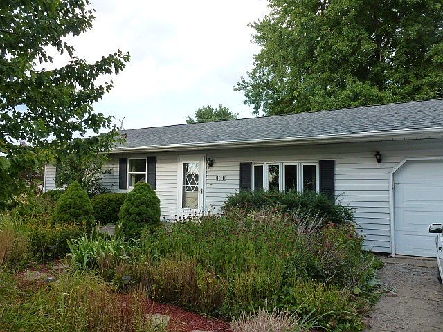 1st image of 108 Valerie Ln