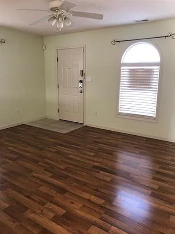 3531 S Oaklawn Cir #0 — Photo 12