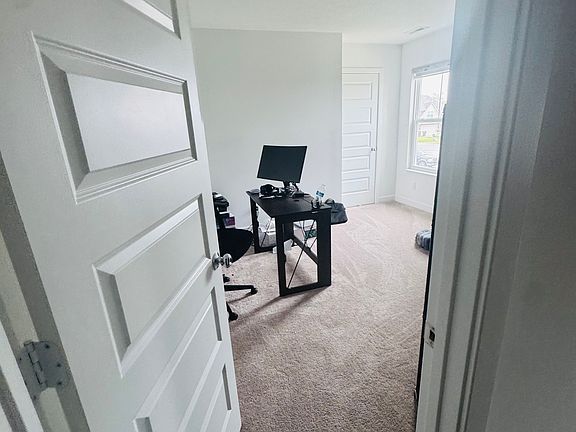 4th image of 1264 Patens Dr