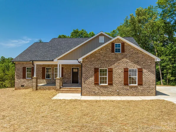 1049 Alf Hoover Rd, Vale, NC 28168