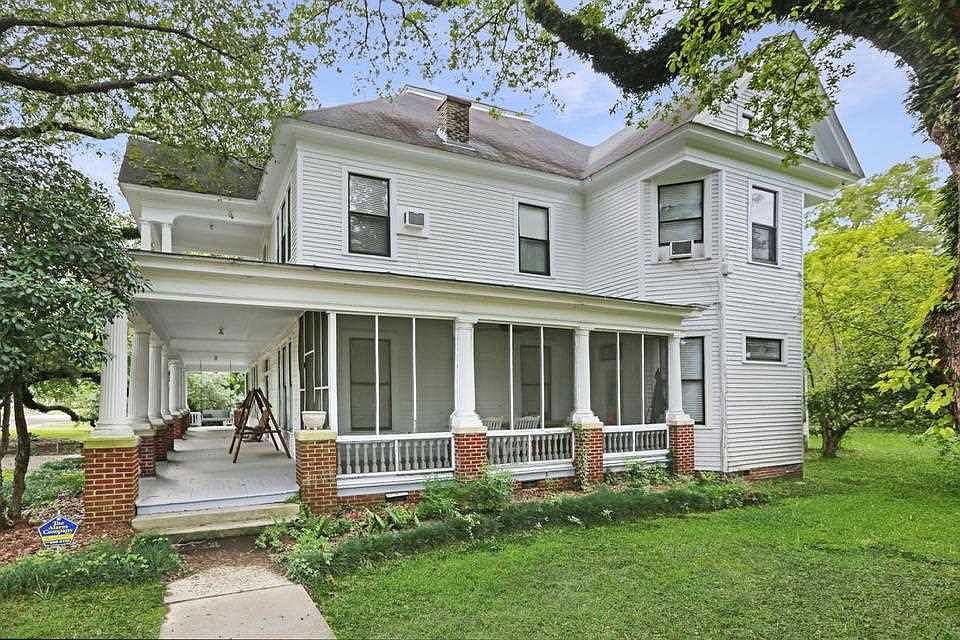 253 E Peace St, Canton, MS 39046 Zillow