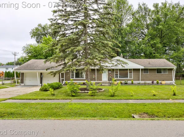 18913 Myron St, Livonia, MI 48152