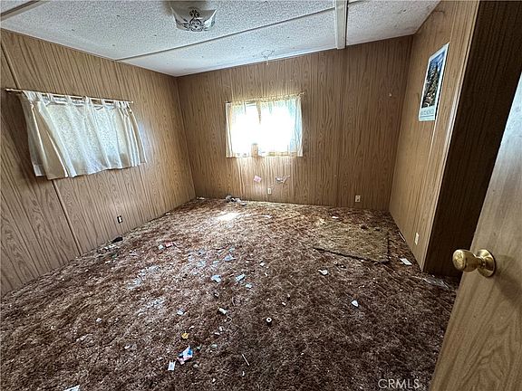 5th image of 13095 3rd St
