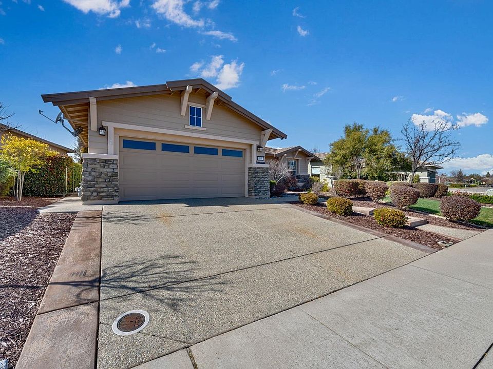 1st image of 348 Sawmill Lane