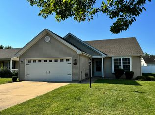 611 Corey Ln, Champaign, IL 61822