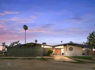 21696 Stockdale Hwy, Bakersfield, CA 93314