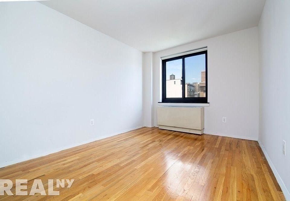 2nd image of 280 Mott St #3O