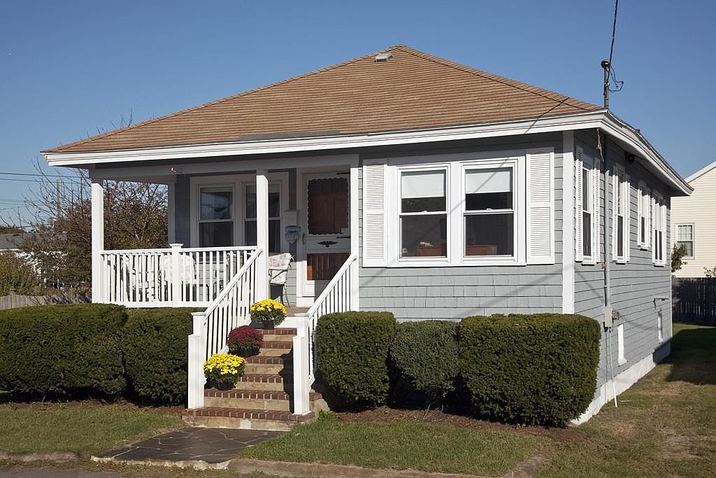 55 D St, Hull, MA 02045 Zillow