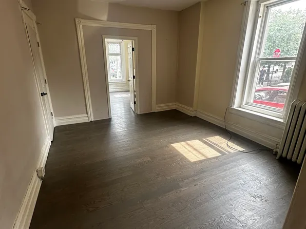 821 W Allen St Floor 1, Allentown, PA 18102