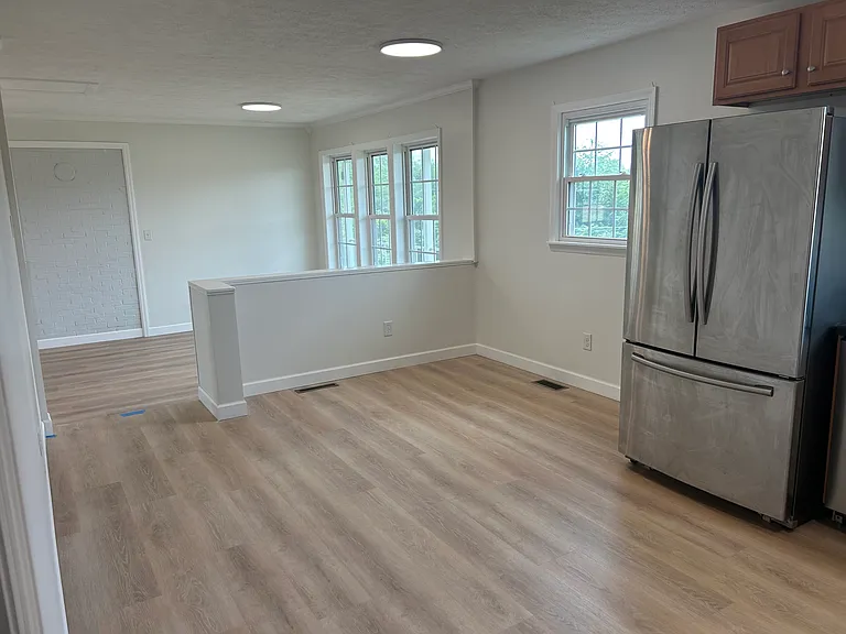 29396 Lanier Dr — Photo 12