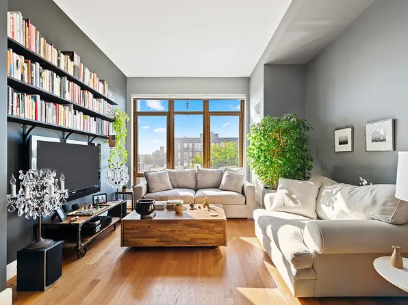 315 Gates Ave APT 5F, Brooklyn, NY 11216
