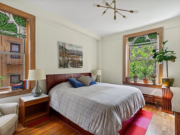 5th image of 895 W End Ave APT 4C