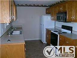3rd image of 365 Brook Mead Dr