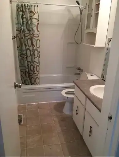103 Quincy Bay #103 — Photo 9