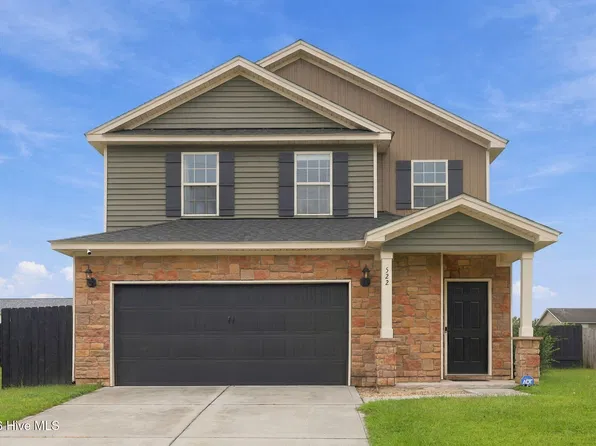 522 Shelmore Lane, Jacksonville, NC 28540