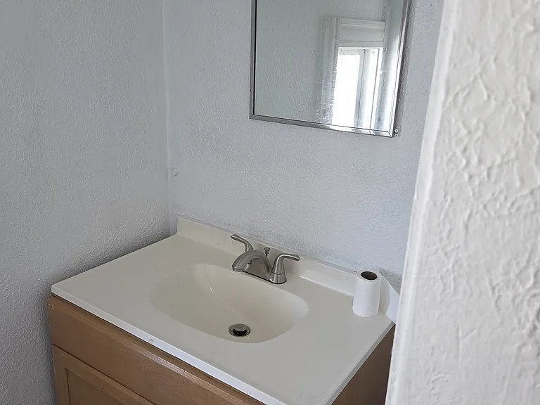 3133 W 44th St #4 — Photo 13