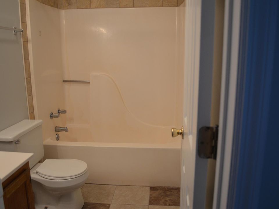 2nd image of 112 Apartment Dr