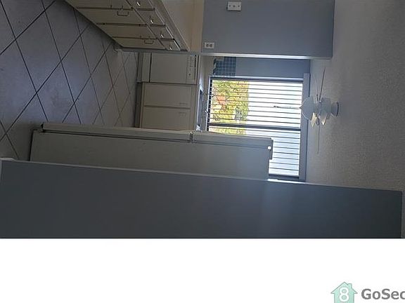 2nd image of 4222 Inverrary Blvd APT 4509