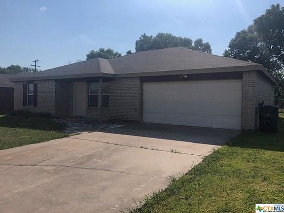 4th image of 5905 Medina Dr