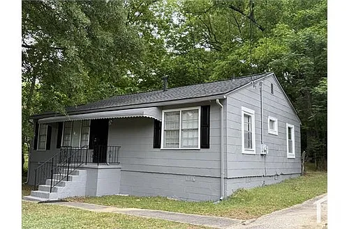 1968 Akron Dr SE Photo 1