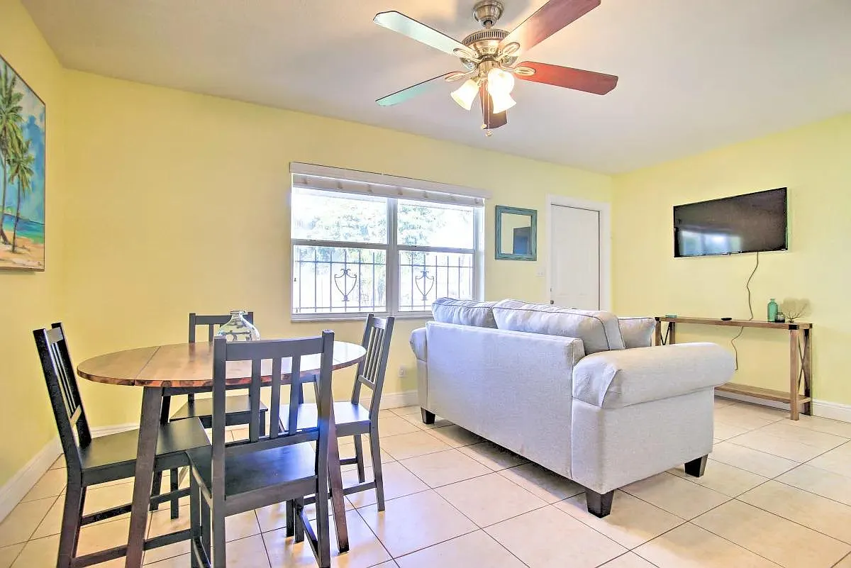 2 bed, 800 sqft, $2,100 — Photo 4