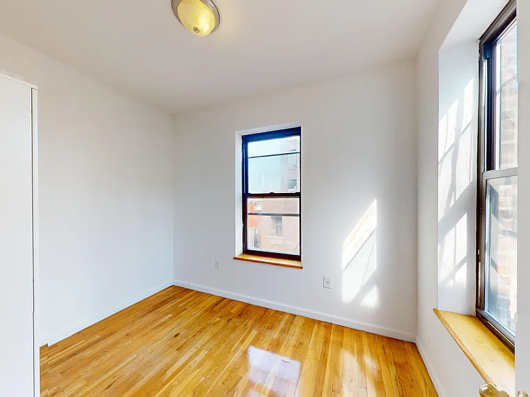 237 E 5th St #8 — Photo 5
