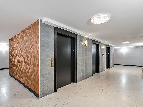 3rd image of 300 Winston Dr APT 2922