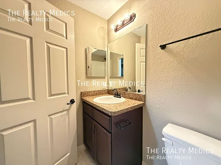 561 Marion Oaks Blvd — Photo 16