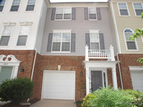 5431 Dockery Dr, Charlotte, NC 28209