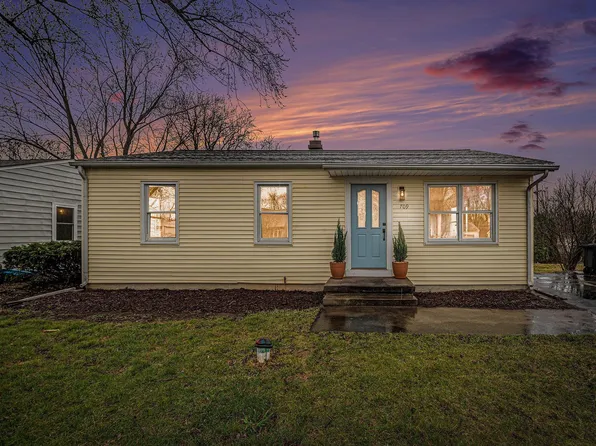 709 Southside Dr, Warsaw, IN 46580