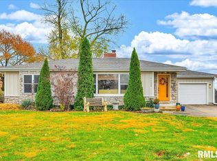 1124 N Hushaw Ave, Chillicothe, IL