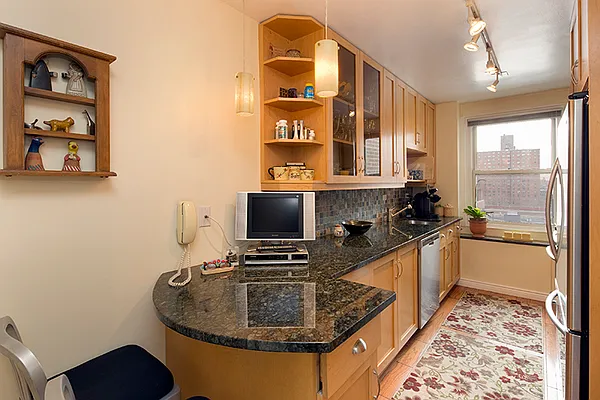 Sold by Brown Harris Stevens | media 5